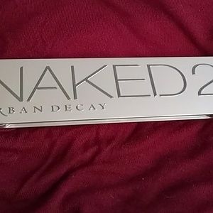 Urban Decay Naked 2 Eyeshadow Palette